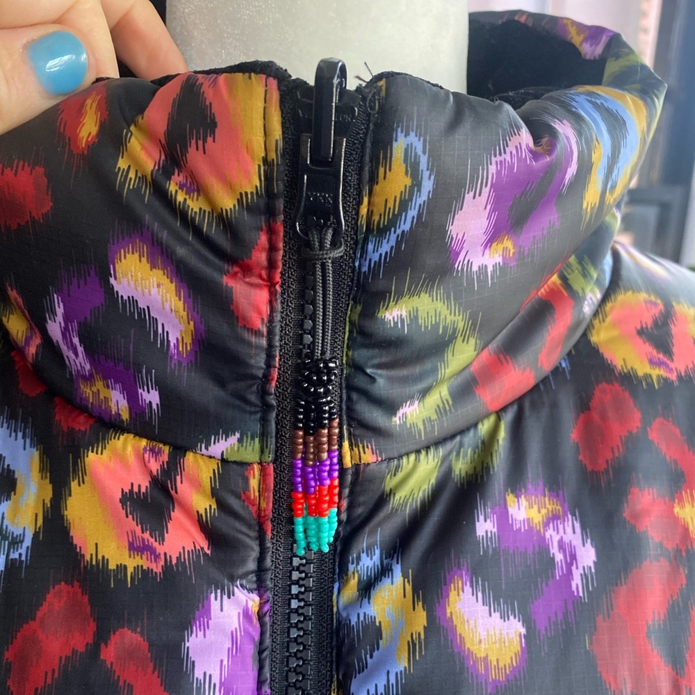 Farm Rio Reversible Embroidered Puffer Jacket Size L - Picture 7 of 15